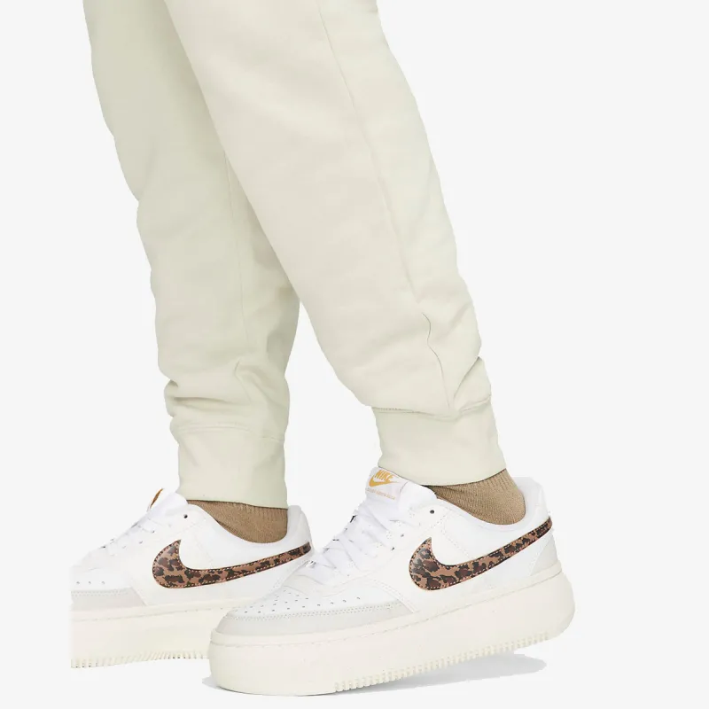 Nike Sportswear Essential 