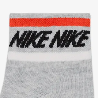 Nike Everyday Essential 
