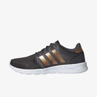 adidas QT RACER 