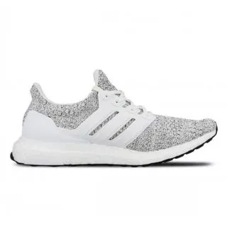 adidas UltraBOOST 