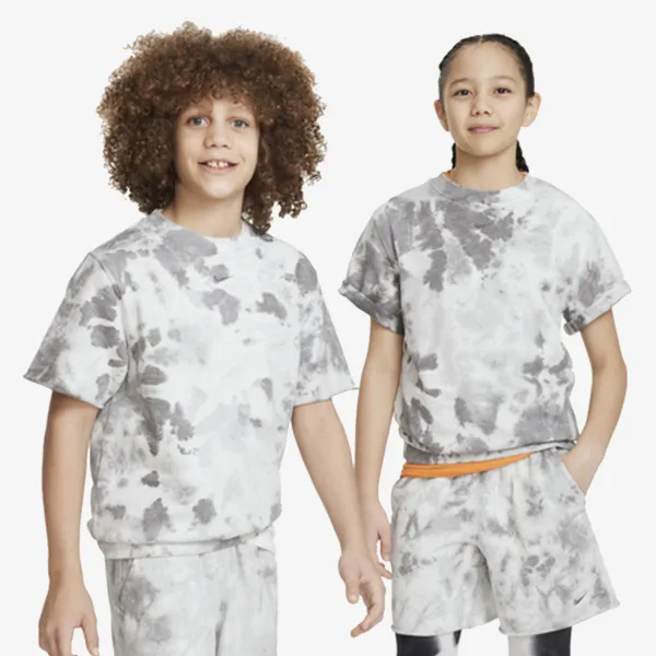 Nike Sportswear Club 