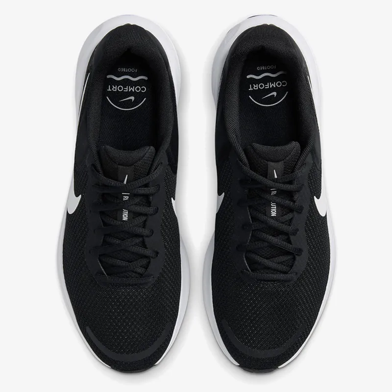 Nike Revolution 7 