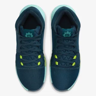 Nike LeBron Witness VIII 