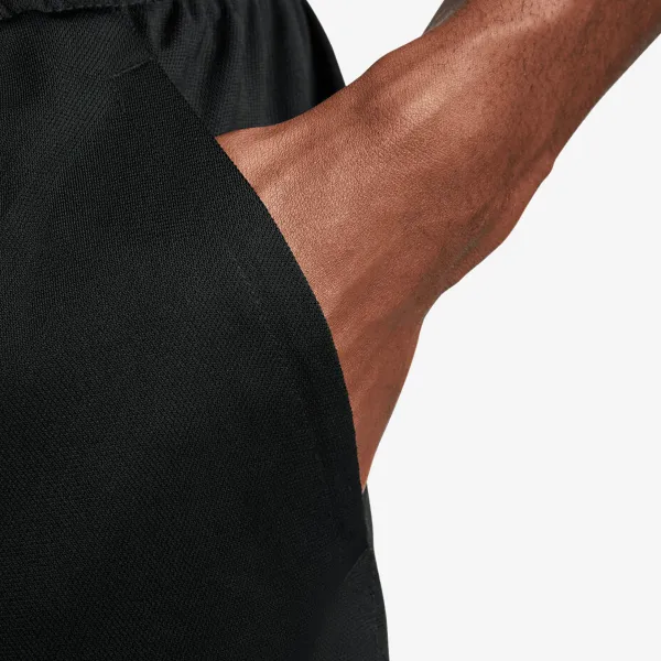 Nike Totality Studio 72 