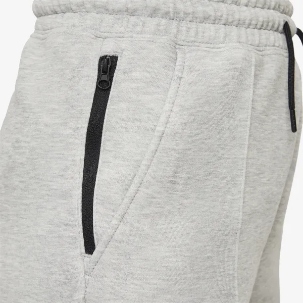 Nike Tech Fleece 