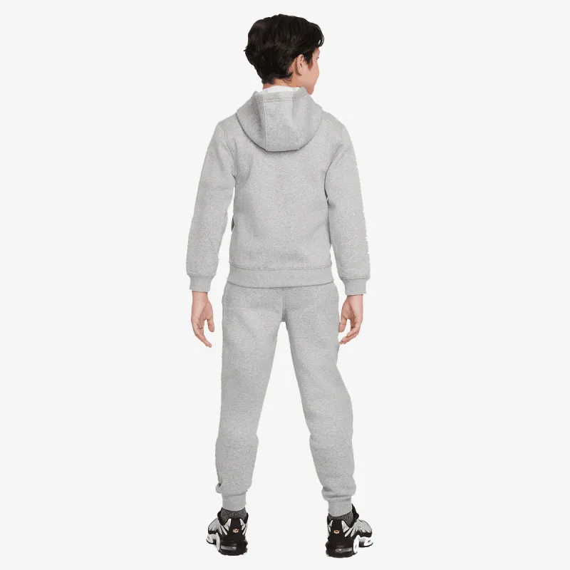 Nike Sportswear Club 