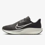 Nike NIKE QUEST 6 