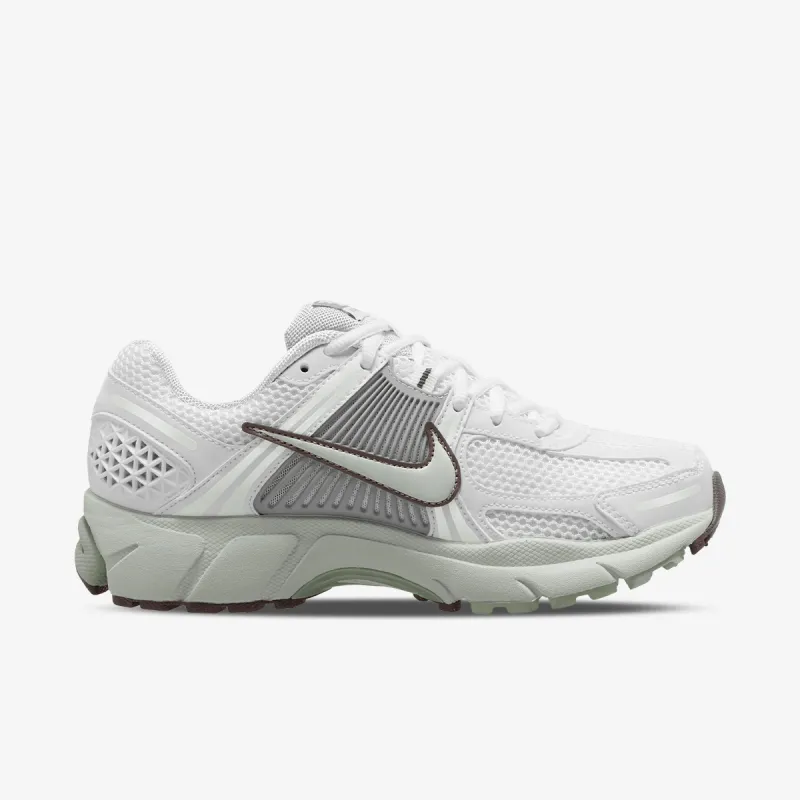 Nike Zoom Vomero 5 