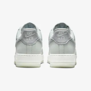 Nike Air Force 1 '07 LV8 2 