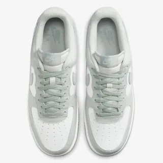 Nike Air Force 1 '07 LV8 2 