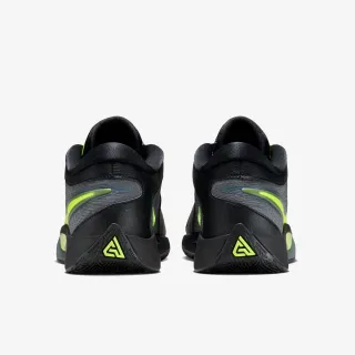 Nike Giannis Freak 6 