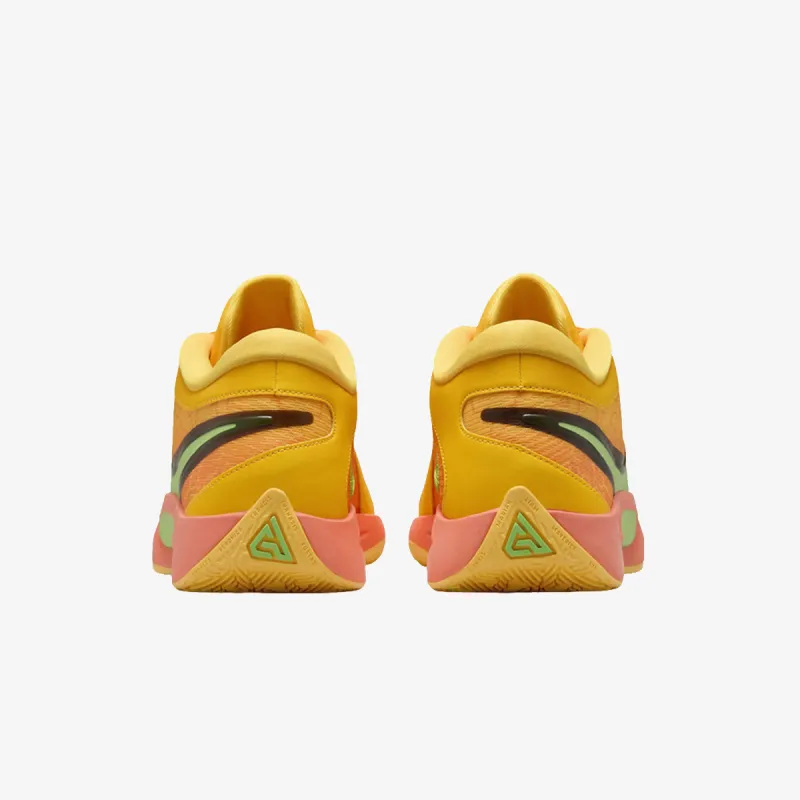 Nike Giannis Freak 6 