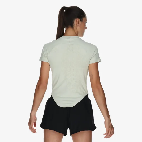 Nike Running Division 