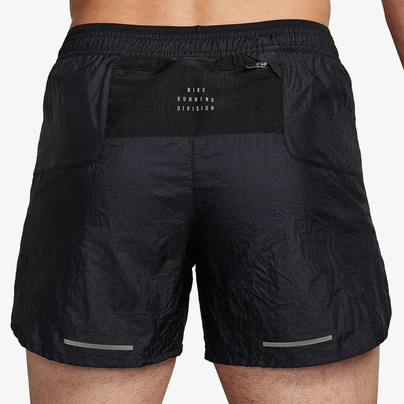 Nike Stride Running Division 