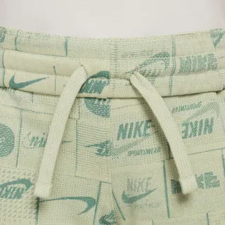 Nike Sportswear club 