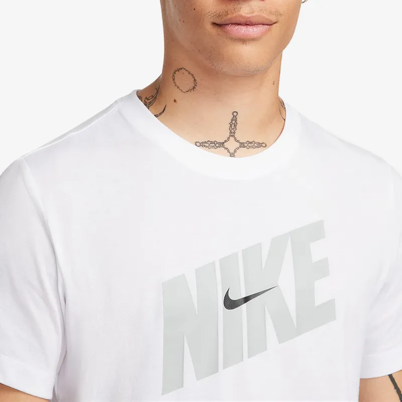 Nike Dri-Fit 