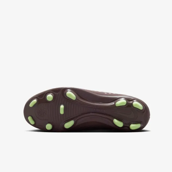 Nike Jr. Vapor 16 Club 