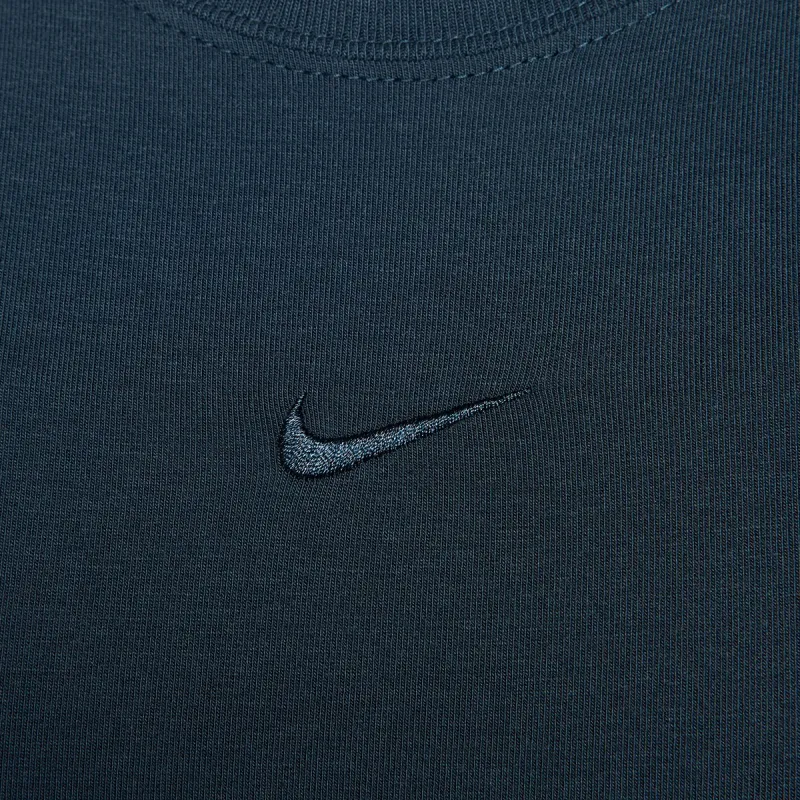 Nike Chill Knit 