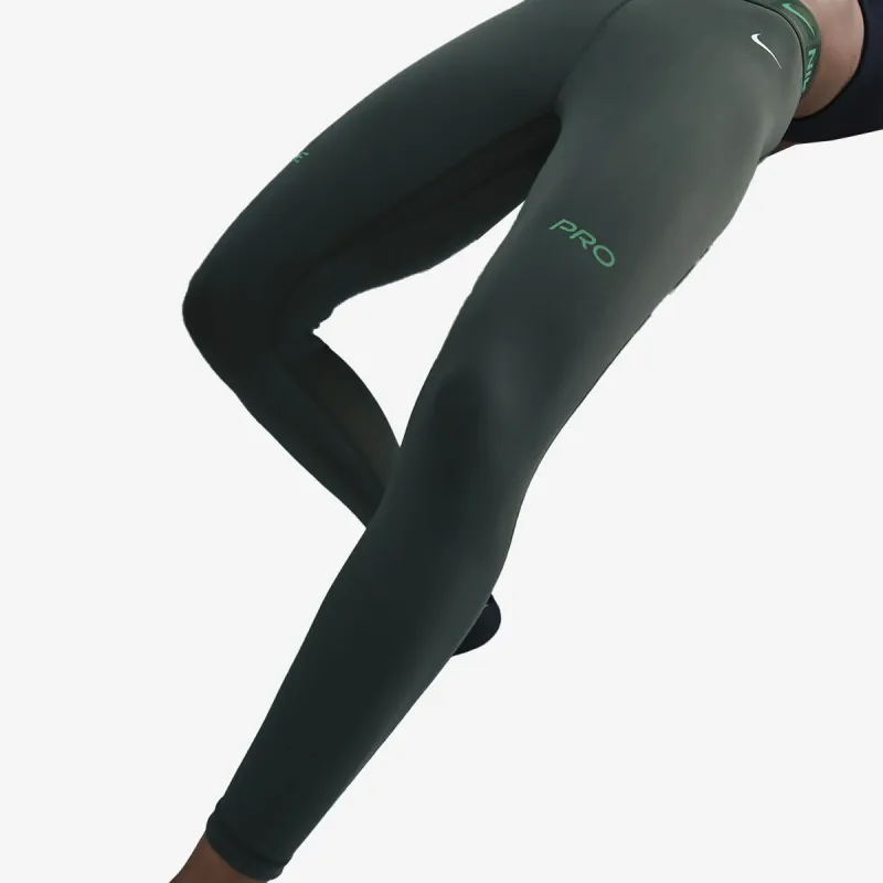 Nike Pro 