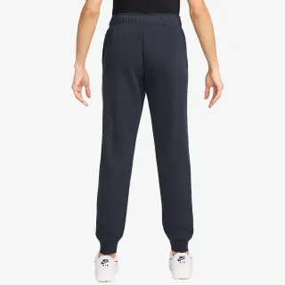 Nike Sportswear Club 