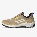 adidas TERREX AX4 