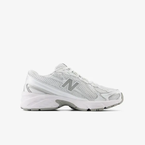 New Balance K 740 
