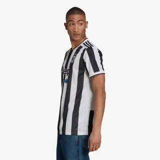 adidas JUVENTUS 21/22  HOME JERSEY 