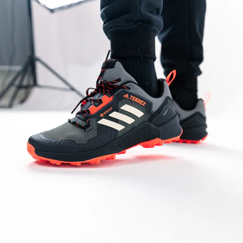 adidas Terrex Swift R3 GORE-TEX 