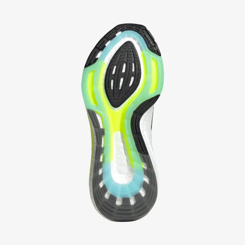 adidas ULTRABOOST 22 