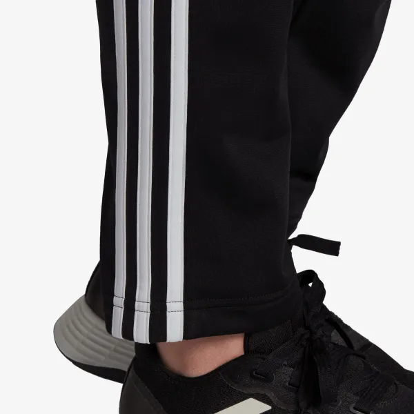 adidas 3- Stripes 