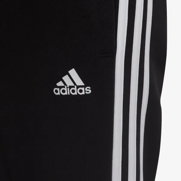 adidas Essential 