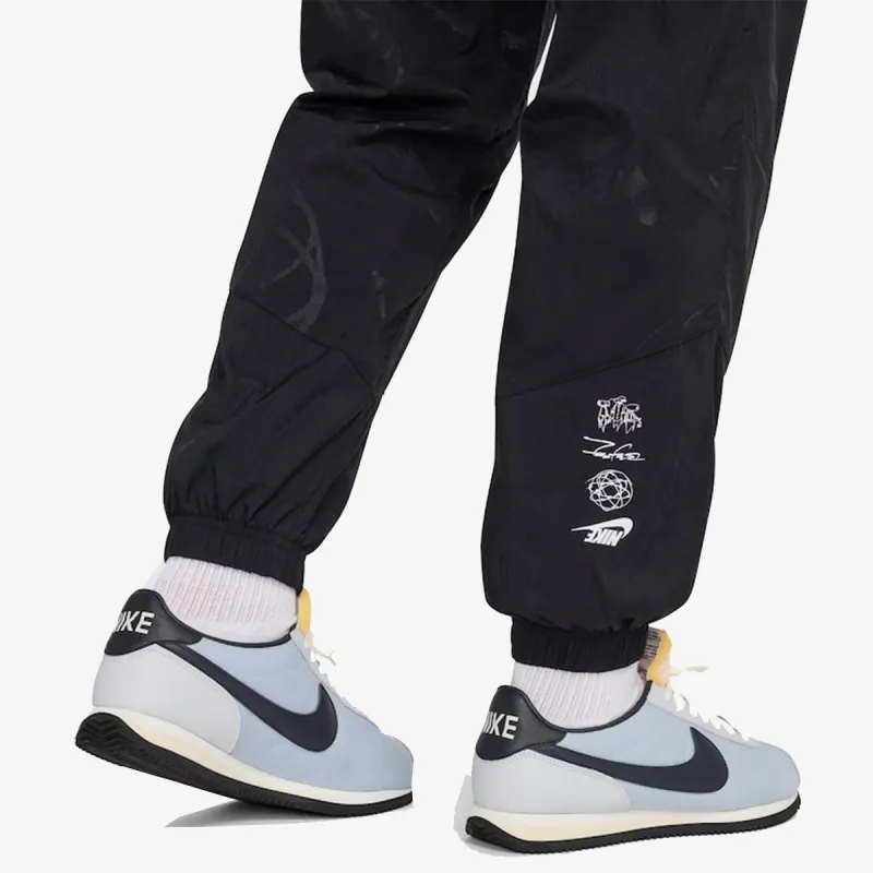 Nike Sportswear Breakdancing Lined Windrunner 