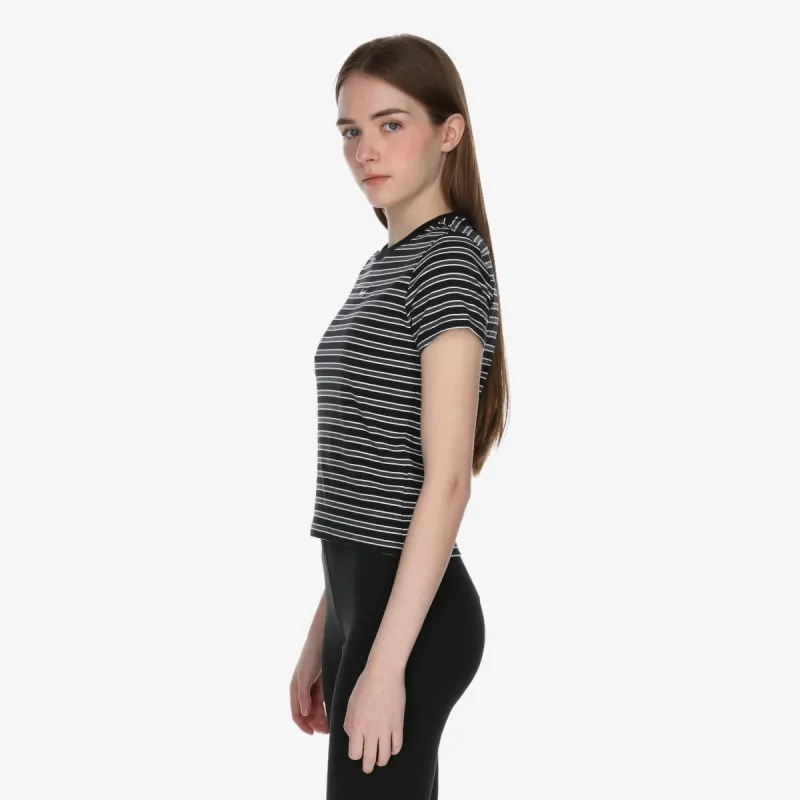 Nike Sportswear Chill 