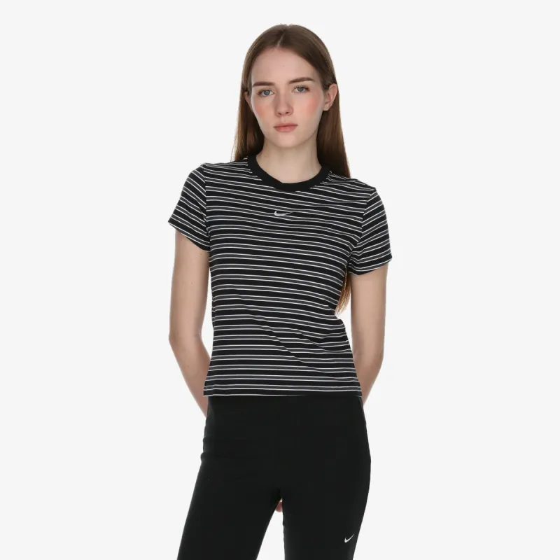 Nike Sportswear Chill 