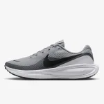 Nike NIKE REVOLUTION 8 