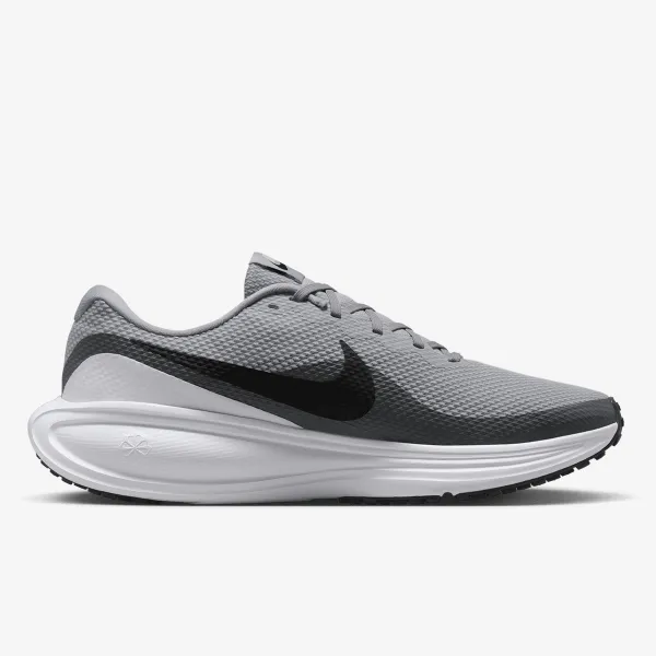 Nike NIKE REVOLUTION 8 