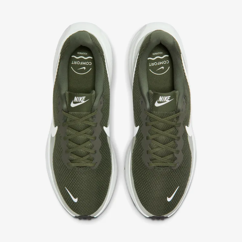 Nike NIKE REVOLUTION 8 