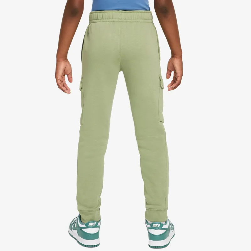 Nike Sportswear Standard Issue 