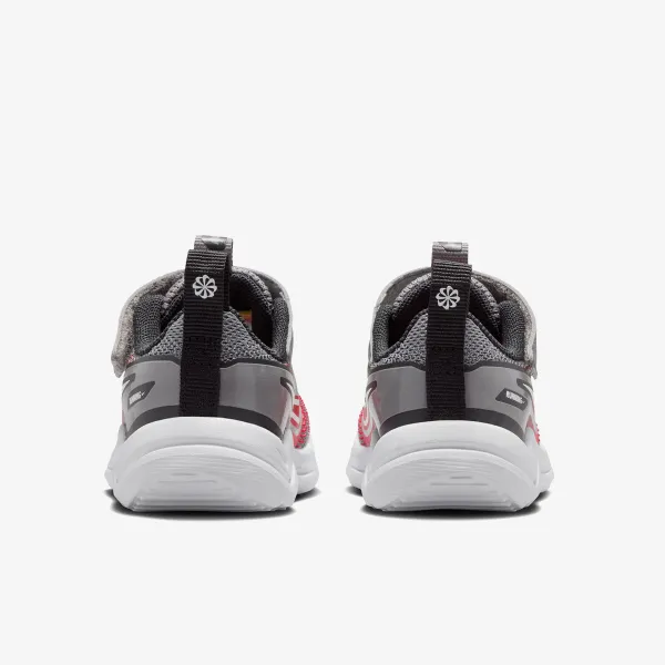 Nike COSMIC RUNNER TD 