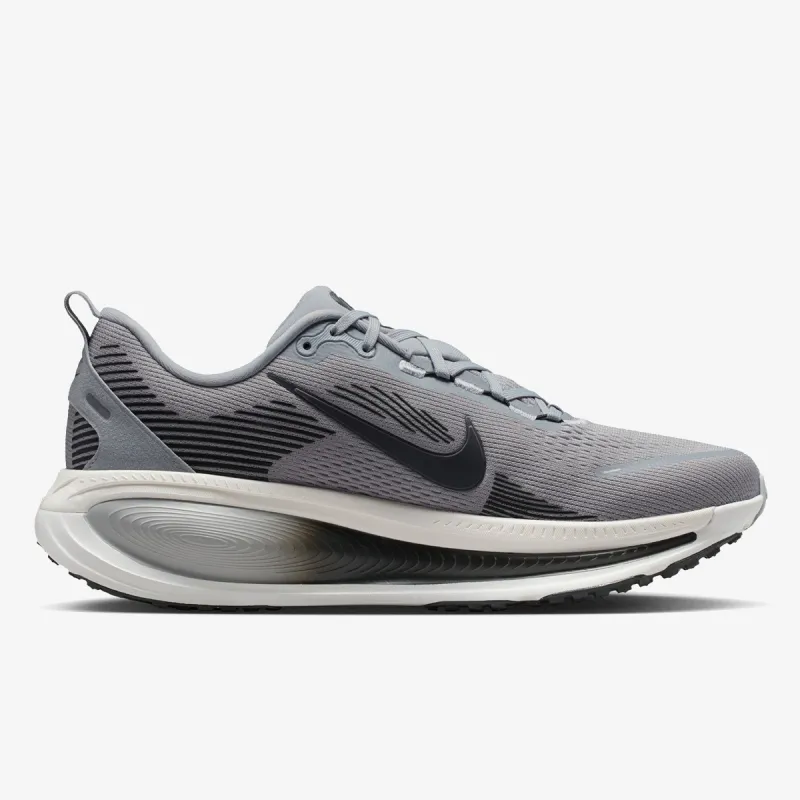 Nike NIKE VOMERO 18 