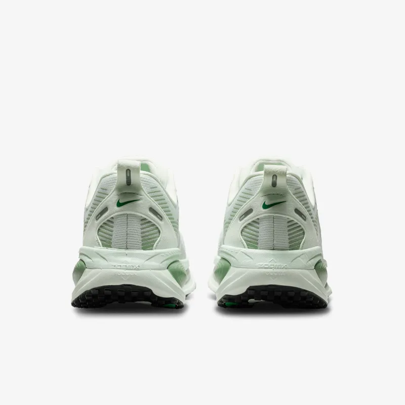 Nike W NIKE VOMERO 18 