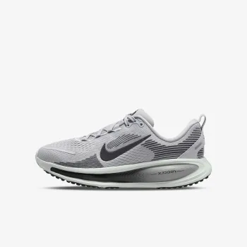 Nike NIKE VOMERO 18 GS 