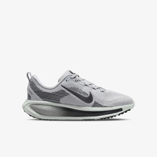 Nike NIKE VOMERO 18 GS 