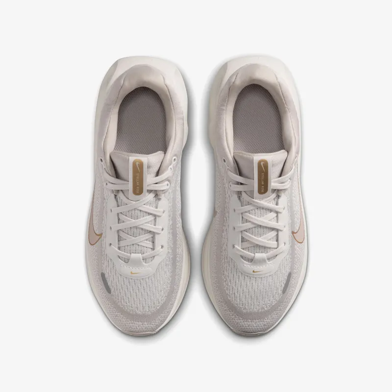 Nike Stellar Ride 