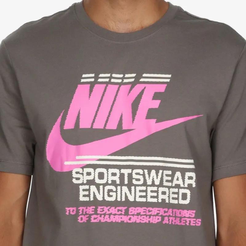 Nike Sportswear 