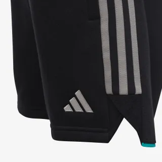 adidas Messi 