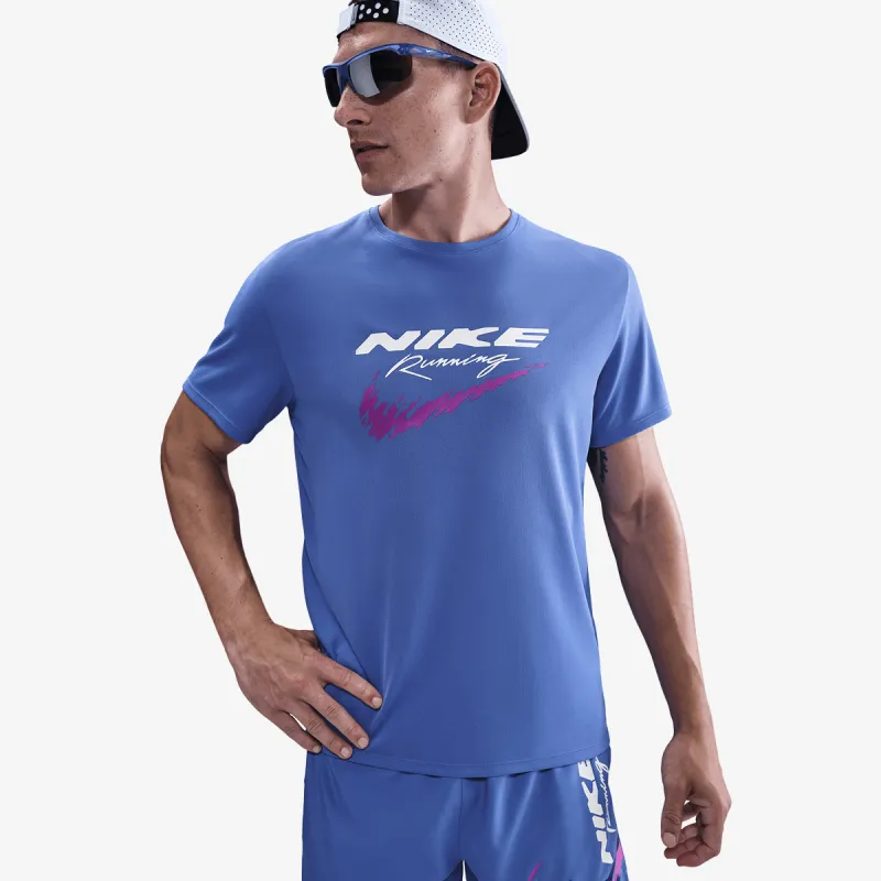 Nike Miler 
