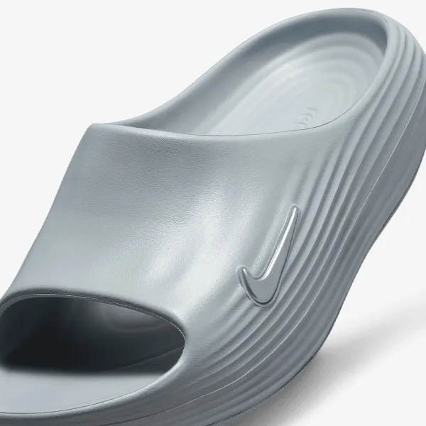 Nike ReactX Rejuven8 