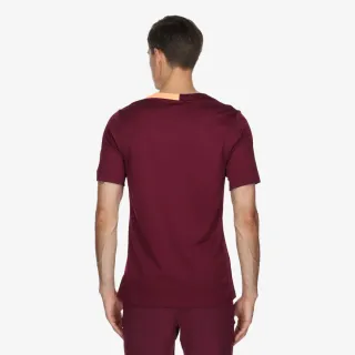 Nike Strike Total 90 