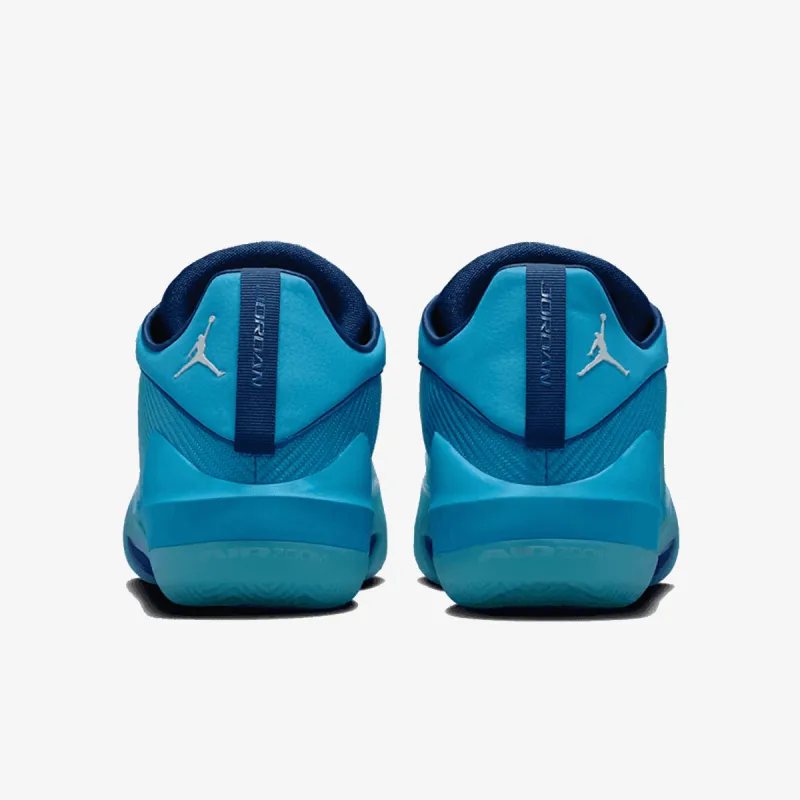 Nike JORDAN TRIANGLE 